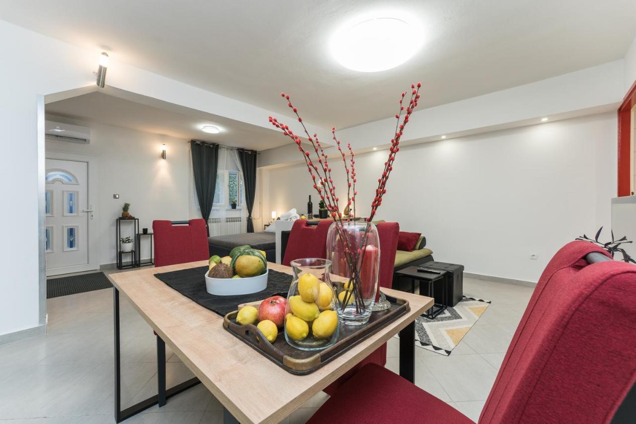 Studio Apartman Mirakul Zadar Exterior foto